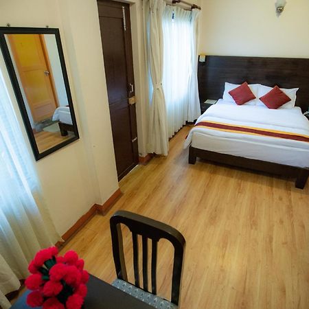 Kathmandu Sunny Hotel מראה חיצוני תמונה