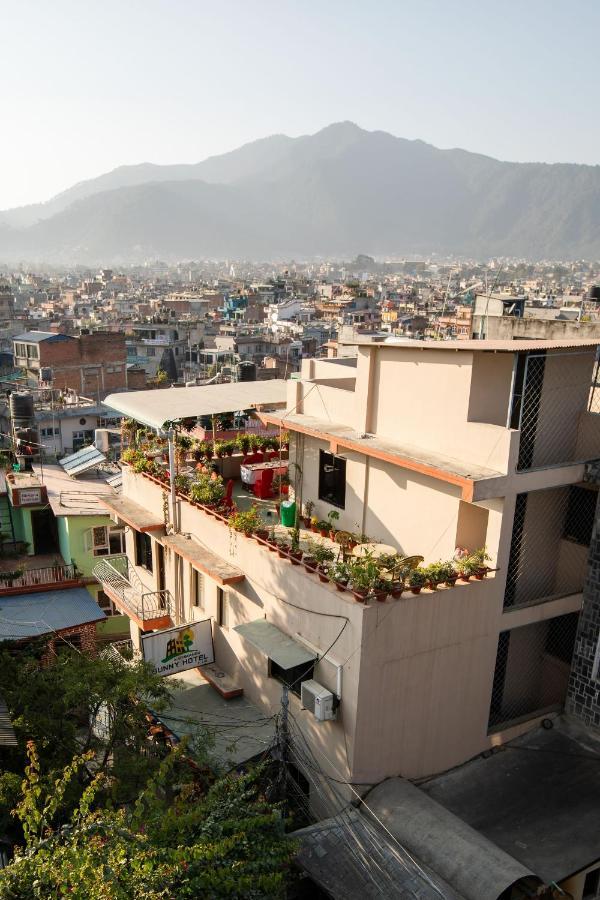 Kathmandu Sunny Hotel מראה חיצוני תמונה