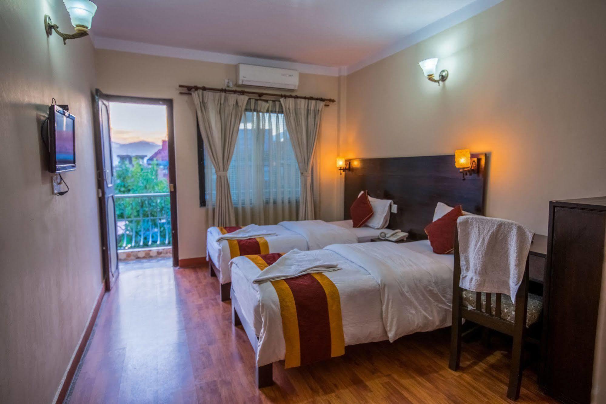 Kathmandu Sunny Hotel מראה חיצוני תמונה