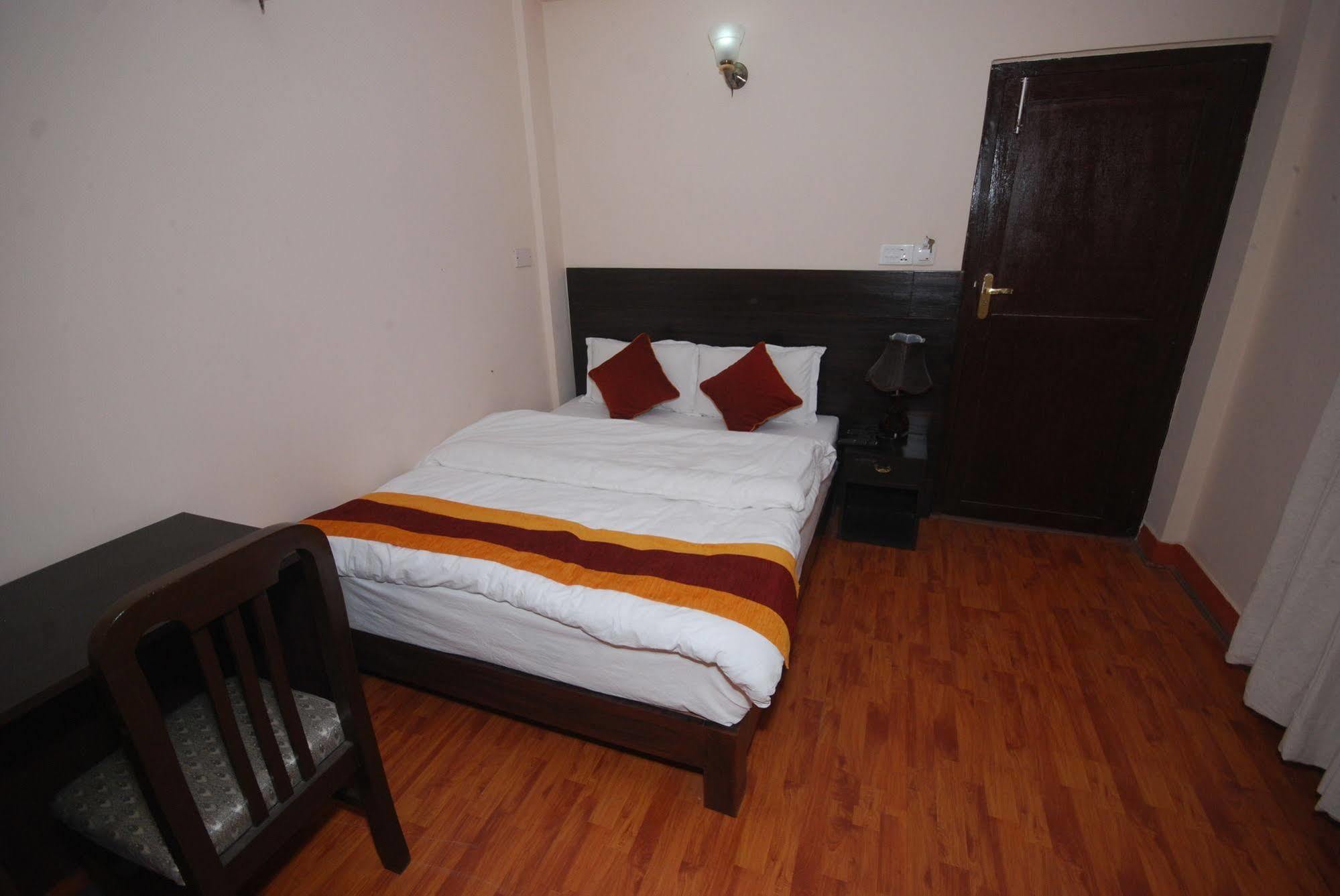 Kathmandu Sunny Hotel מראה חיצוני תמונה