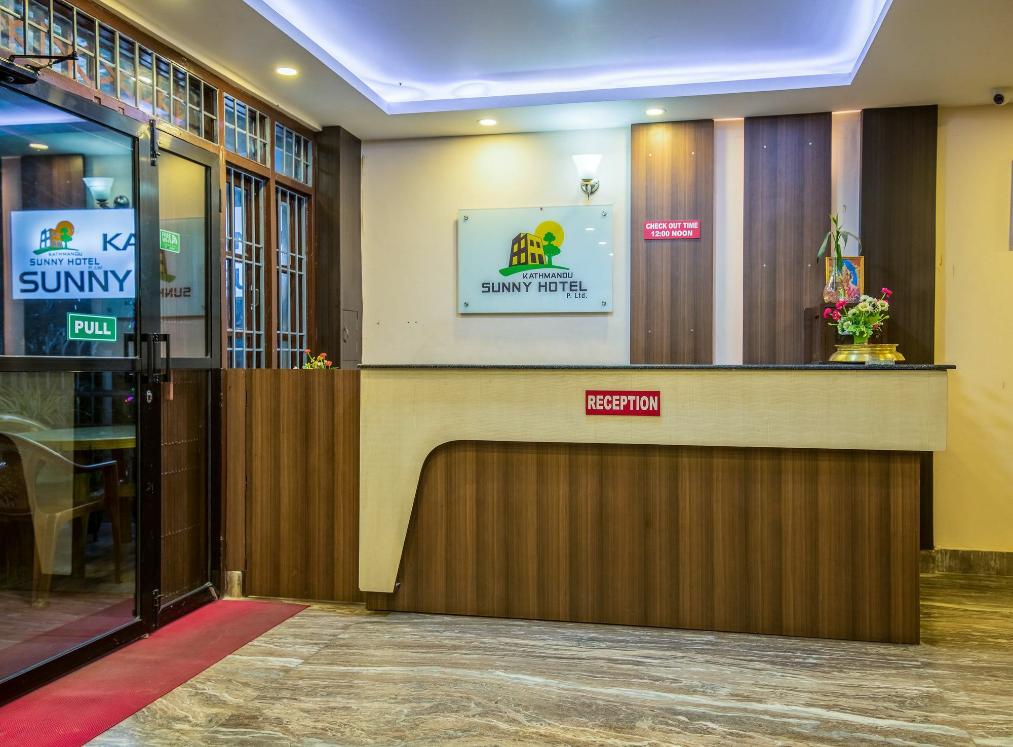 Kathmandu Sunny Hotel מראה חיצוני תמונה